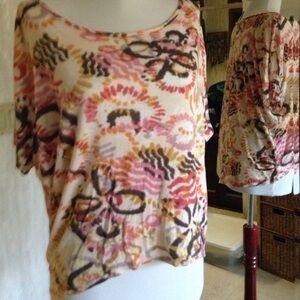 H.i.p. Graphic print top